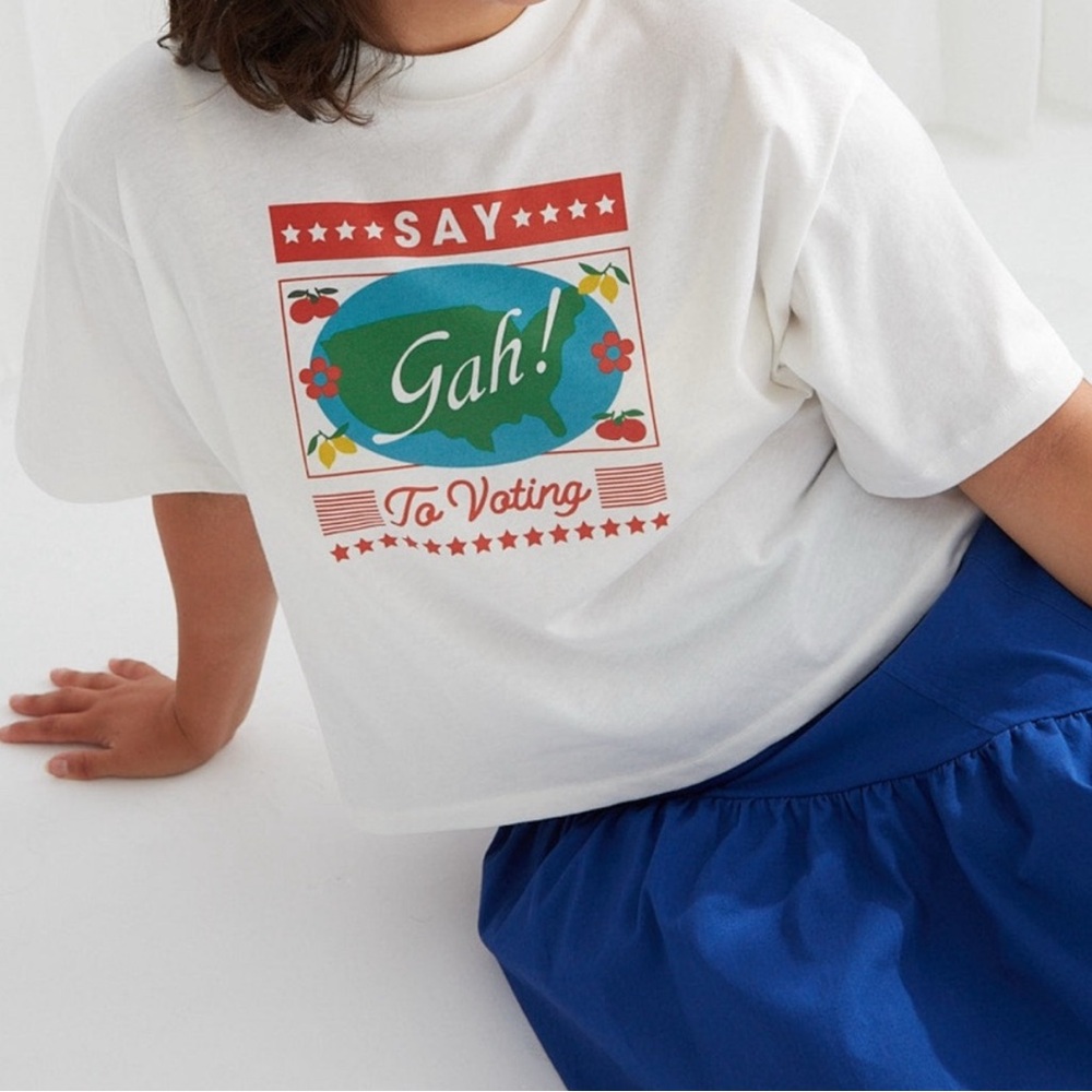 Lisa Says Gah! To Voting Charlie Tee Size Medium